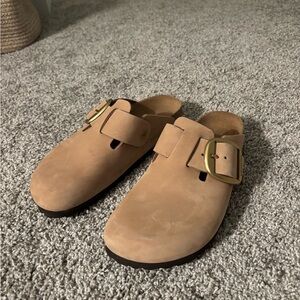 Birkenstock Tan Mules with Gold Buckle